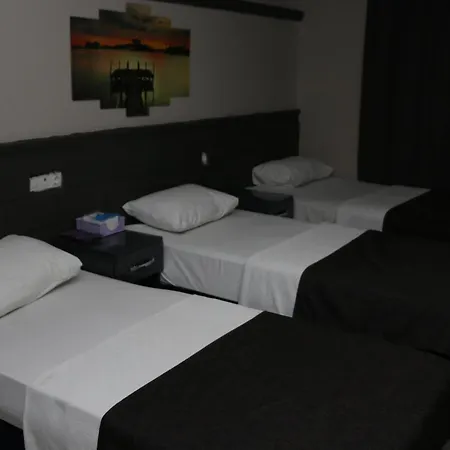 Asus Palmiye Panzió