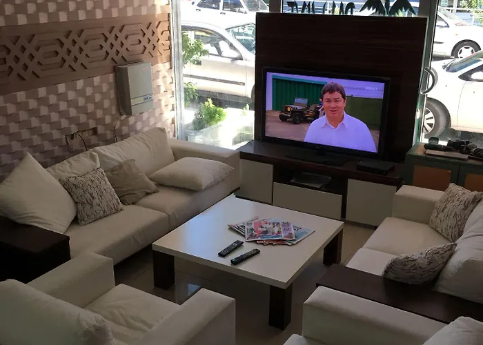 فندق مبيت وإفطار Asus Palmiye أضنه