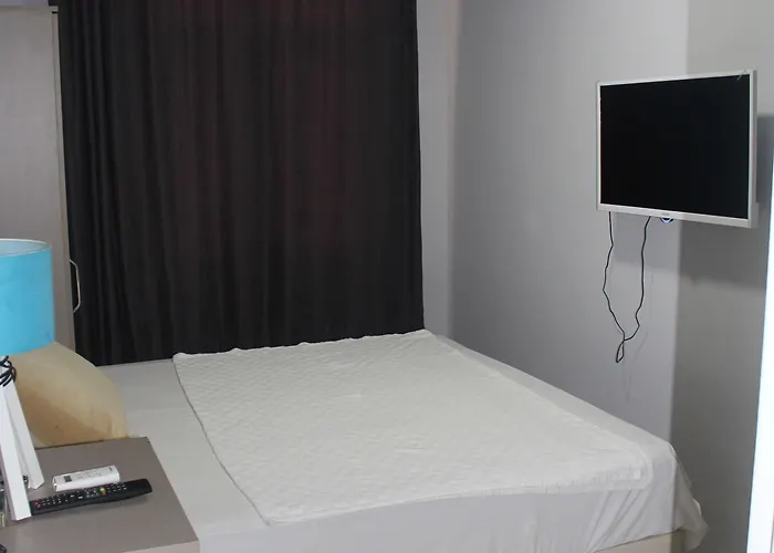 فندق مبيت وإفطار Asus Palmiye أضنه